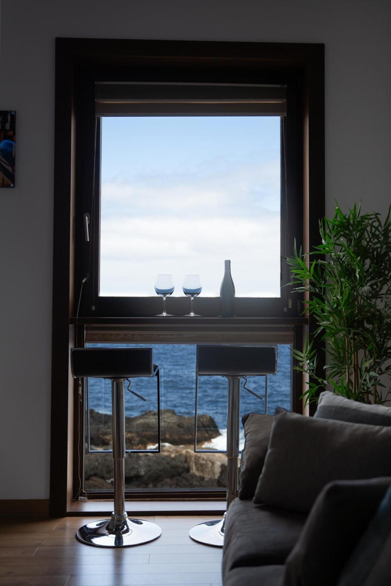 Modern Sea Front Apartment In Garachico 1 المظهر الخارجي الصورة